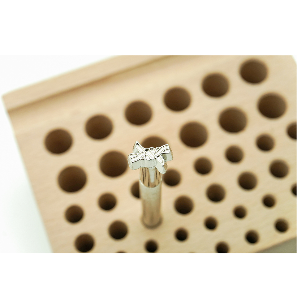 Leather Engraving-Barbed Wire Stamp Set