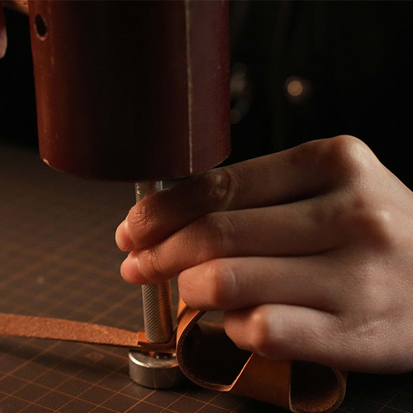 DIY Leather Airpods Case