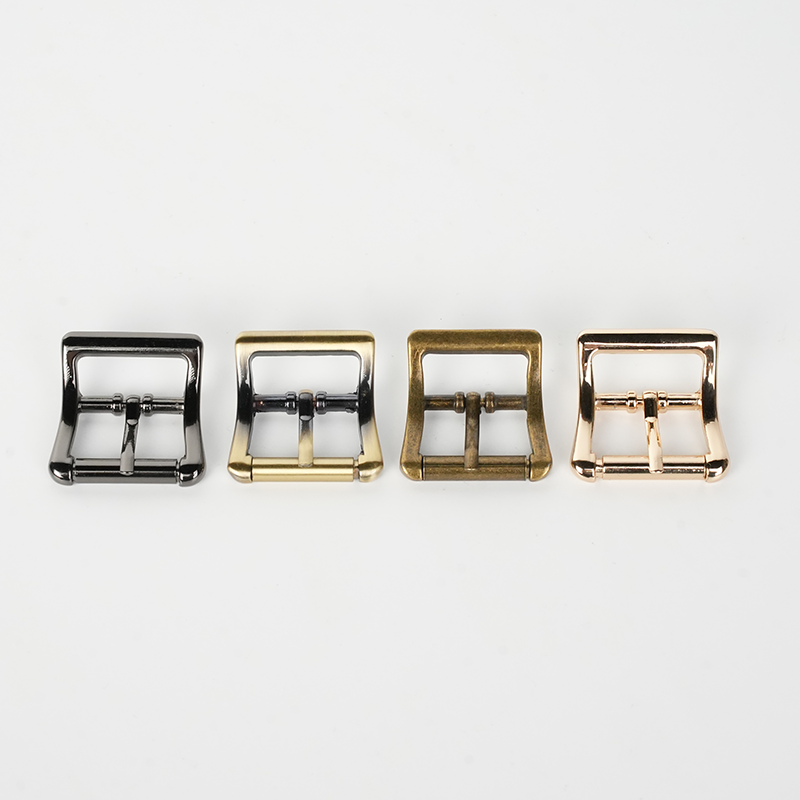Center Bar Buckle